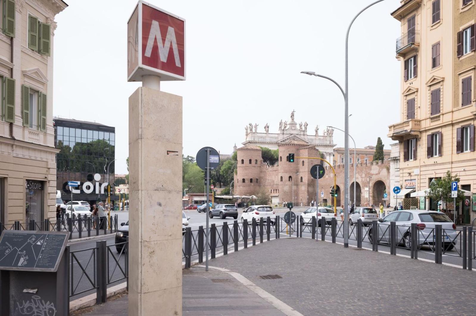 Apartment San Giovanni Charming Rom